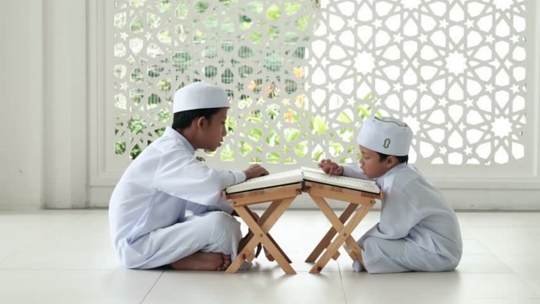 Quran Schooling is an online Quran Academy providing an expert Online Quran Tutor for your kids. Our services include read Quran online, Online Tajweed Course,Quran translation, Quran recitation, Quran Memorization and Quran Tajweed. 

Visit Us :
https://quranschooling.com/